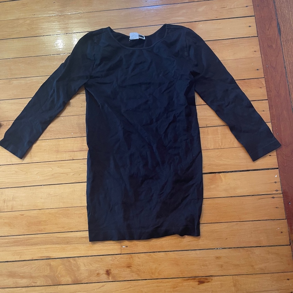 Black NikiBiki Long Sleeve